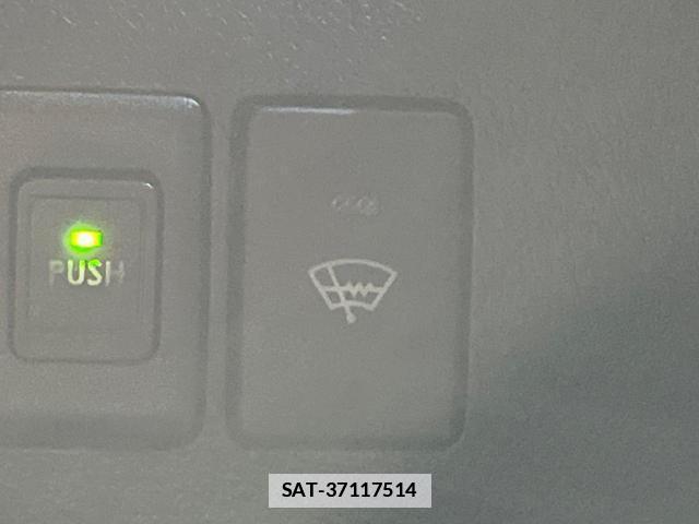 Toyota VELLFIRE 2022-06 7799559-2