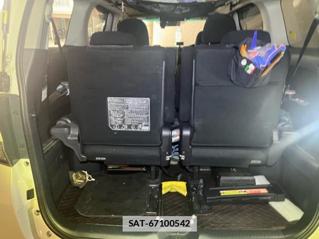 Toyota VELLFIRE 2013-06 7800480-11