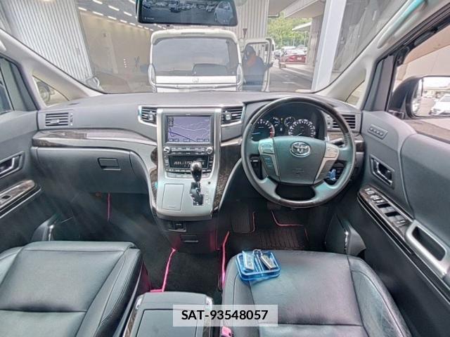Toyota VELLFIRE 2014-03 7801468-2