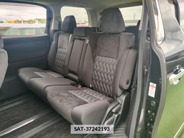 Toyota VELLFIRE 2020-11 7805384-12