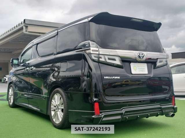 Toyota VELLFIRE 2020-11 7805384-3