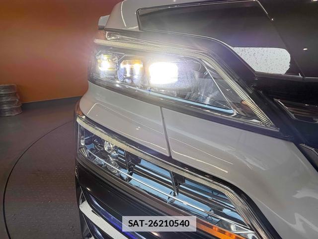 Toyota VELLFIRE 2020-06 7805424-13