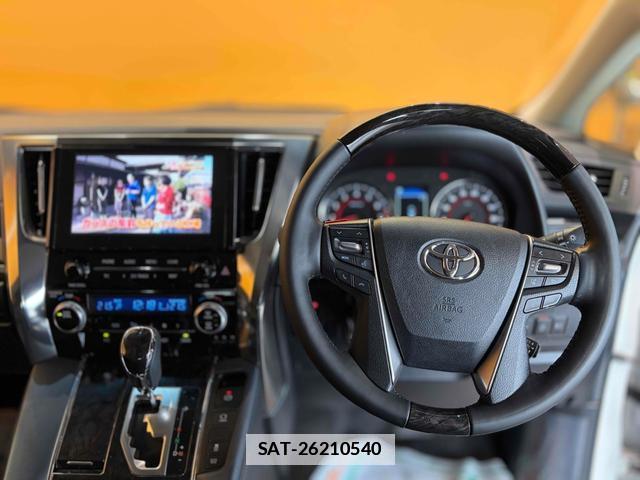 Toyota VELLFIRE 2020-06 7805424-19