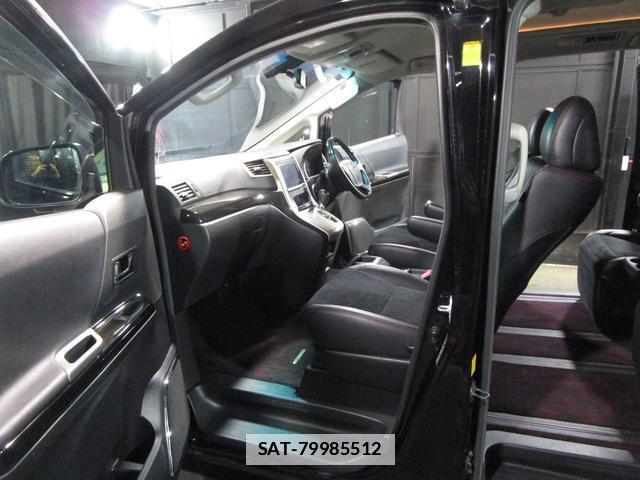 Toyota VELLFIRE 2014-07 7806178-16