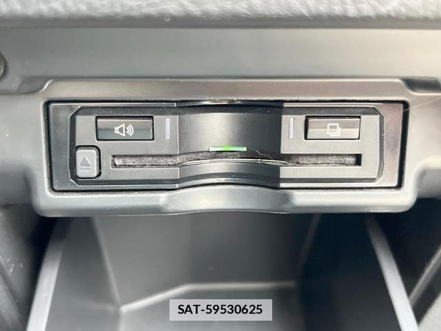 Toyota VELLFIRE 2014-01 7806739-6