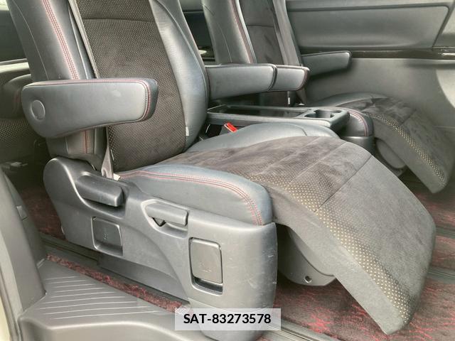 Toyota VELLFIRE 2014-01 7808323-10