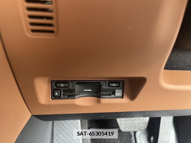 Toyota VELLFIRE 2026-04 7810195-12