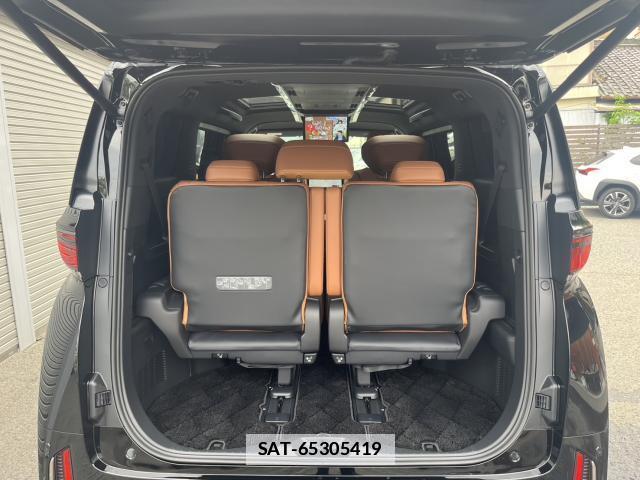 Toyota VELLFIRE 2026-04 7810195-18