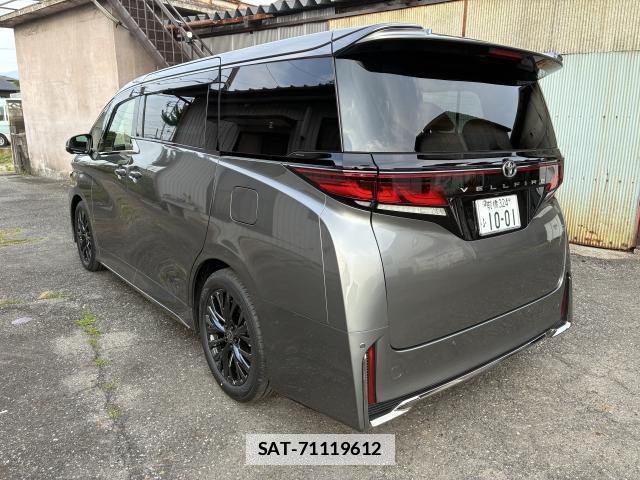 Toyota VELLFIRE 2026-05 7811271-1