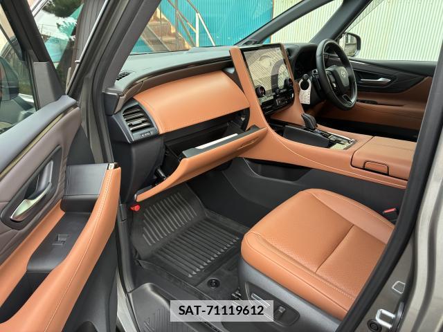 Toyota VELLFIRE 2026-05 7811271-3