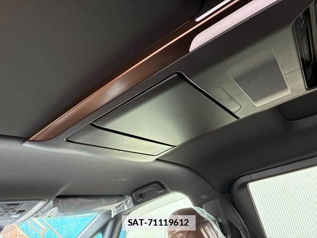 Toyota VELLFIRE 2026-05 7811271-4
