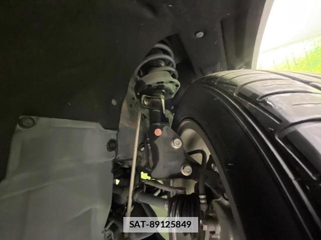 Honda VEZEL 2019-06 7793307-19