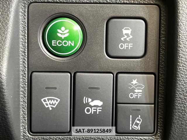 Honda VEZEL 2019-06 7793307-4