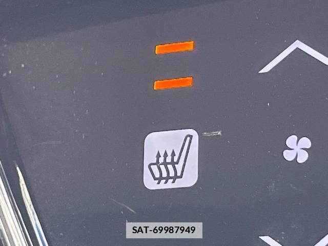 Honda VEZEL 2015-11 7794294-5