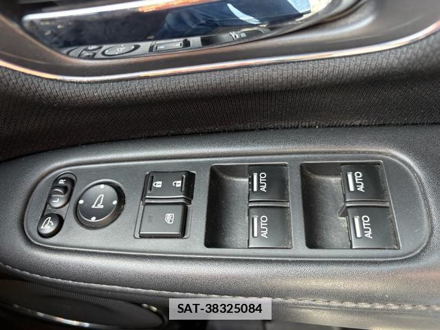 Honda VEZEL 2015-03 7795987-14