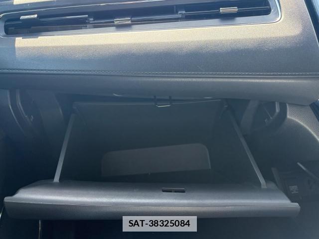 Honda VEZEL 2015-03 7795987-19