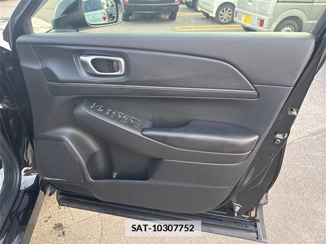 Honda VEZEL 2023-11 7797821-10