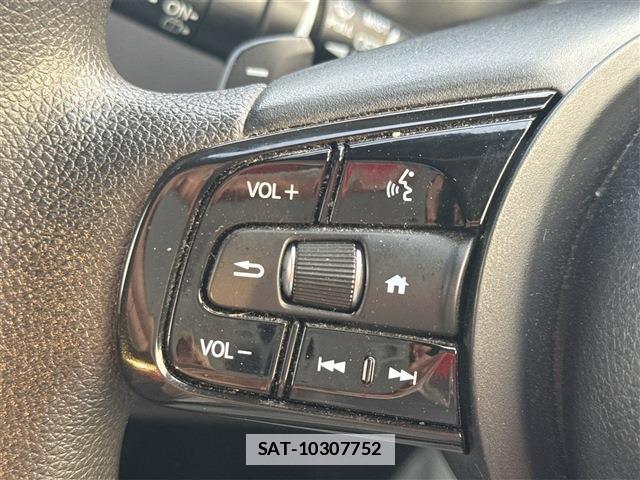 Honda VEZEL 2023-11 7797821-19