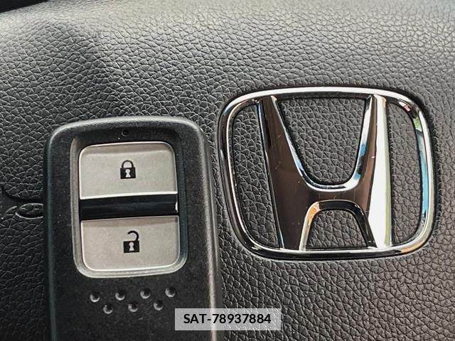 Honda VEZEL 2016-06 7799658-7