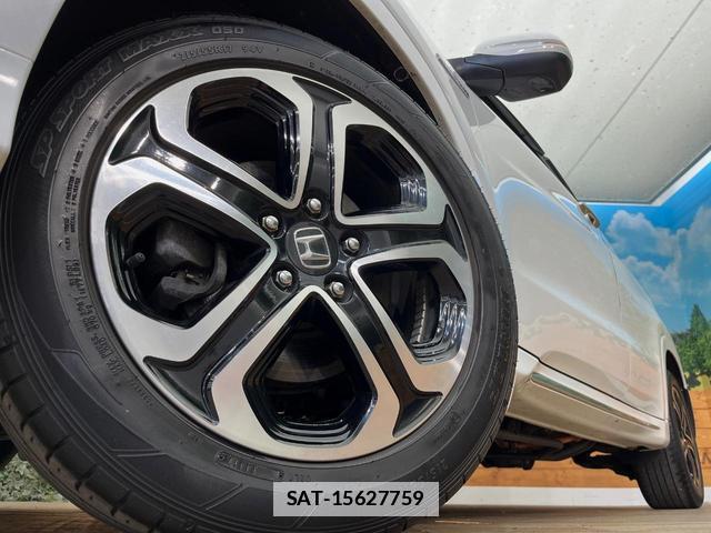 Honda VEZEL 2017-12 7799665-14