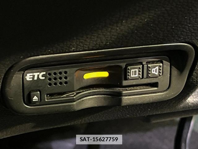 Honda VEZEL 2017-12 7799665-9