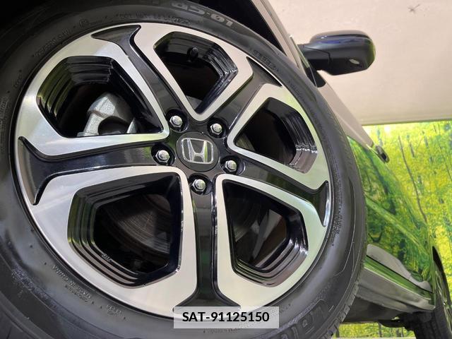 Honda VEZEL 2018-02 7802489-12