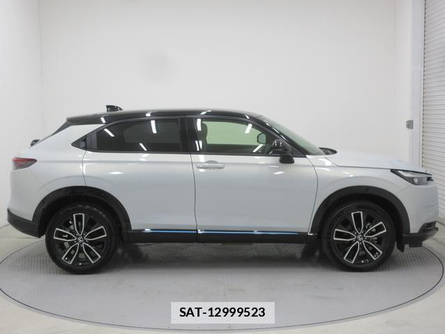 Honda VEZEL 2025-12 7804258-3