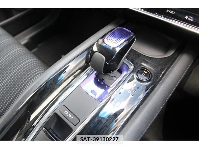 Honda VEZEL 2015-01 7810710-13