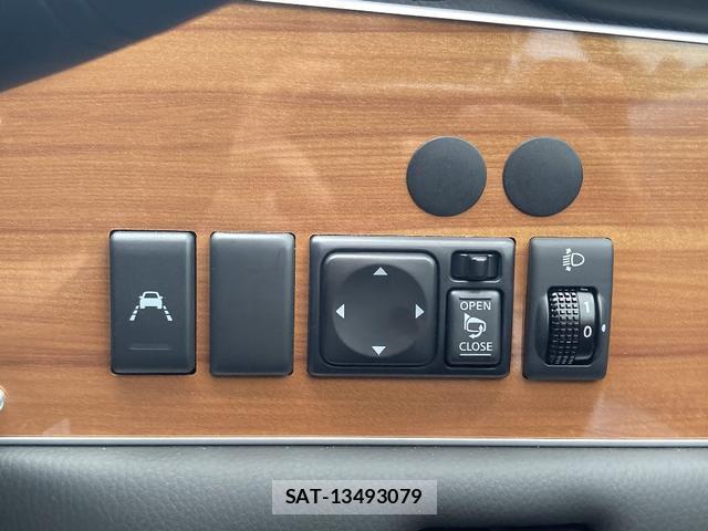 Mitsuoka VIEWT 2021-11 7809291-9