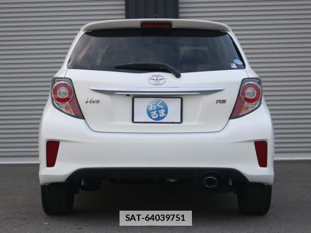 Toyota VITZ 2016-12 7796277-1