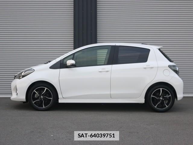 Toyota VITZ 2016-12 7796277-10