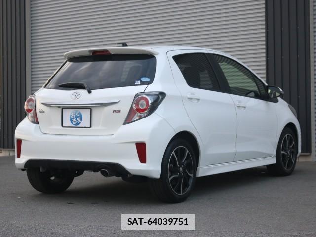 Toyota VITZ 2016-12 7796277-13