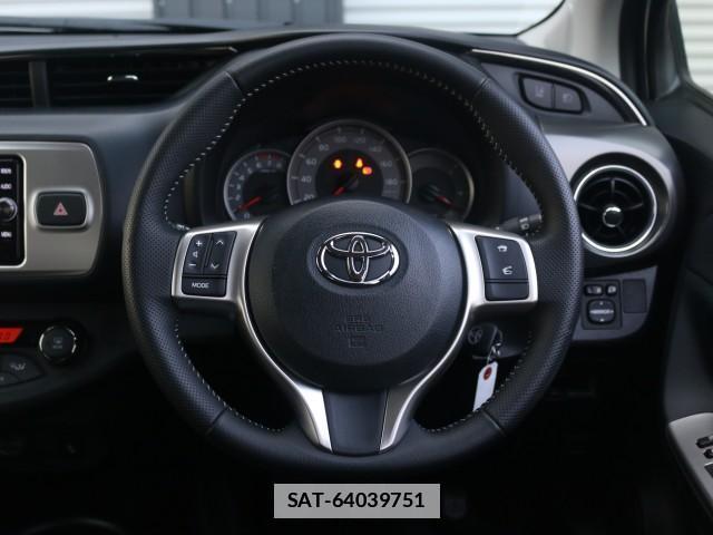 Toyota VITZ 2016-12 7796277-17