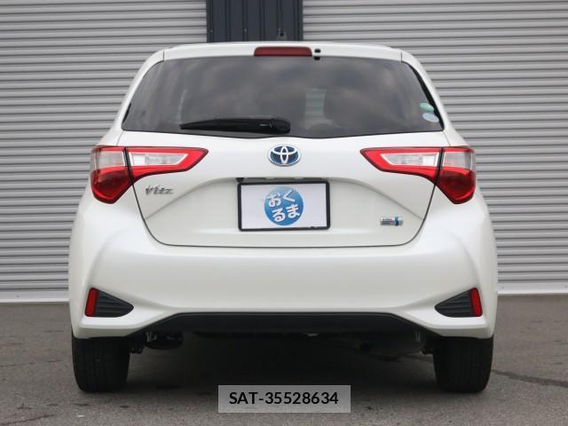 Toyota VITZ 2017-05 7796356-1