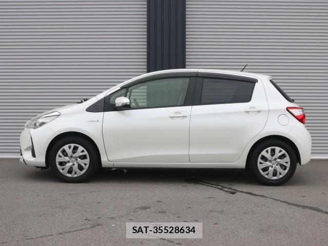 Toyota VITZ 2017-05 7796356-10