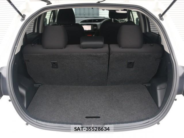 Toyota VITZ 2017-05 7796356-18