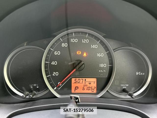 Toyota VITZ 2013-09 7796561-12