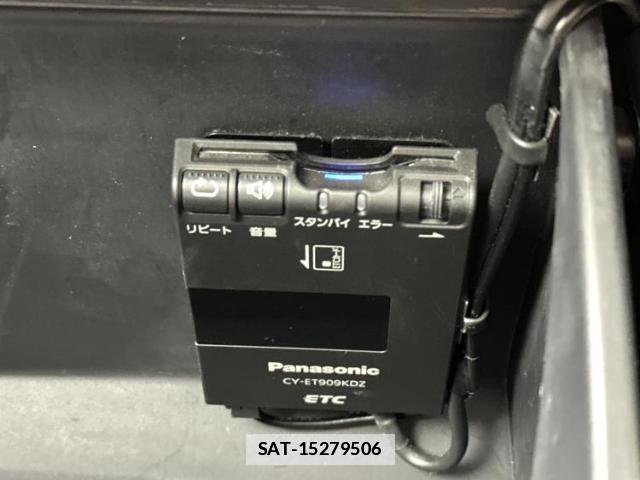 Toyota VITZ 2013-09 7796561-17