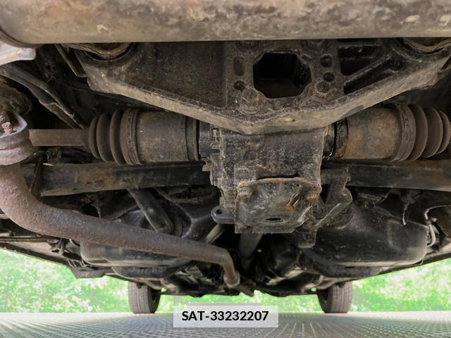 Toyota VITZ 2012-01 7798136-18