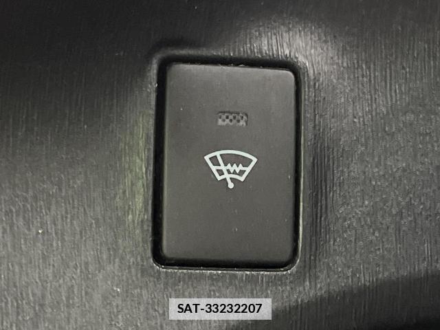 Toyota VITZ 2012-01 7798136-4
