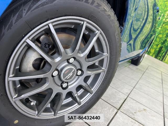 Toyota VITZ 2018-01 7799416-12