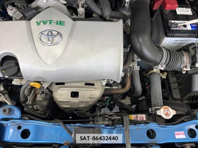 Toyota VITZ 2018-01 7799416-17