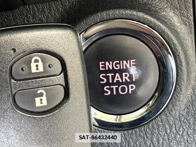 Toyota VITZ 2018-01 7799416-6