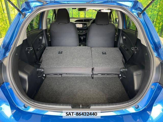Toyota VITZ 2018-01 7799416-9
