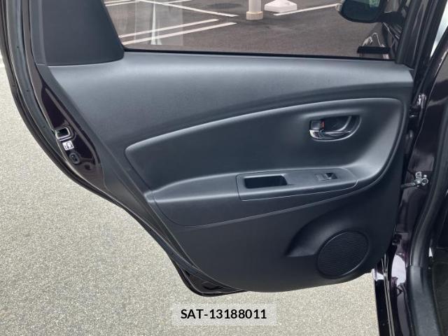 Toyota VITZ 2018-12 7802108-6
