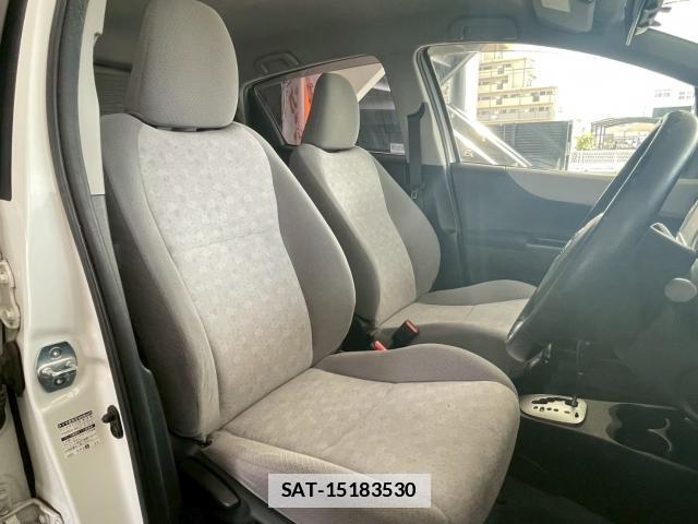 Toyota VITZ 2013-04 7802994-11