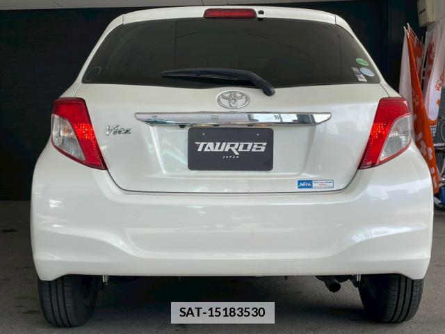 Toyota VITZ 2013-04 7802994-8