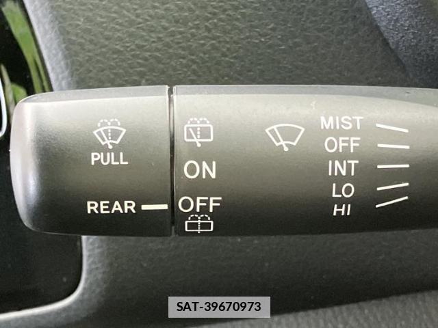 Toyota VITZ 2019-03 7803407-16