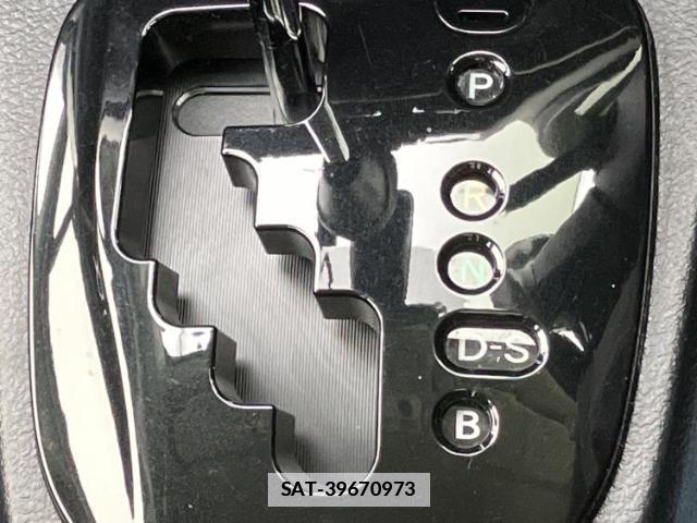 Toyota VITZ 2019-03 7803407-17