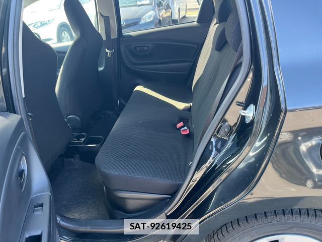 Toyota VITZ 2017-05 7805867-12